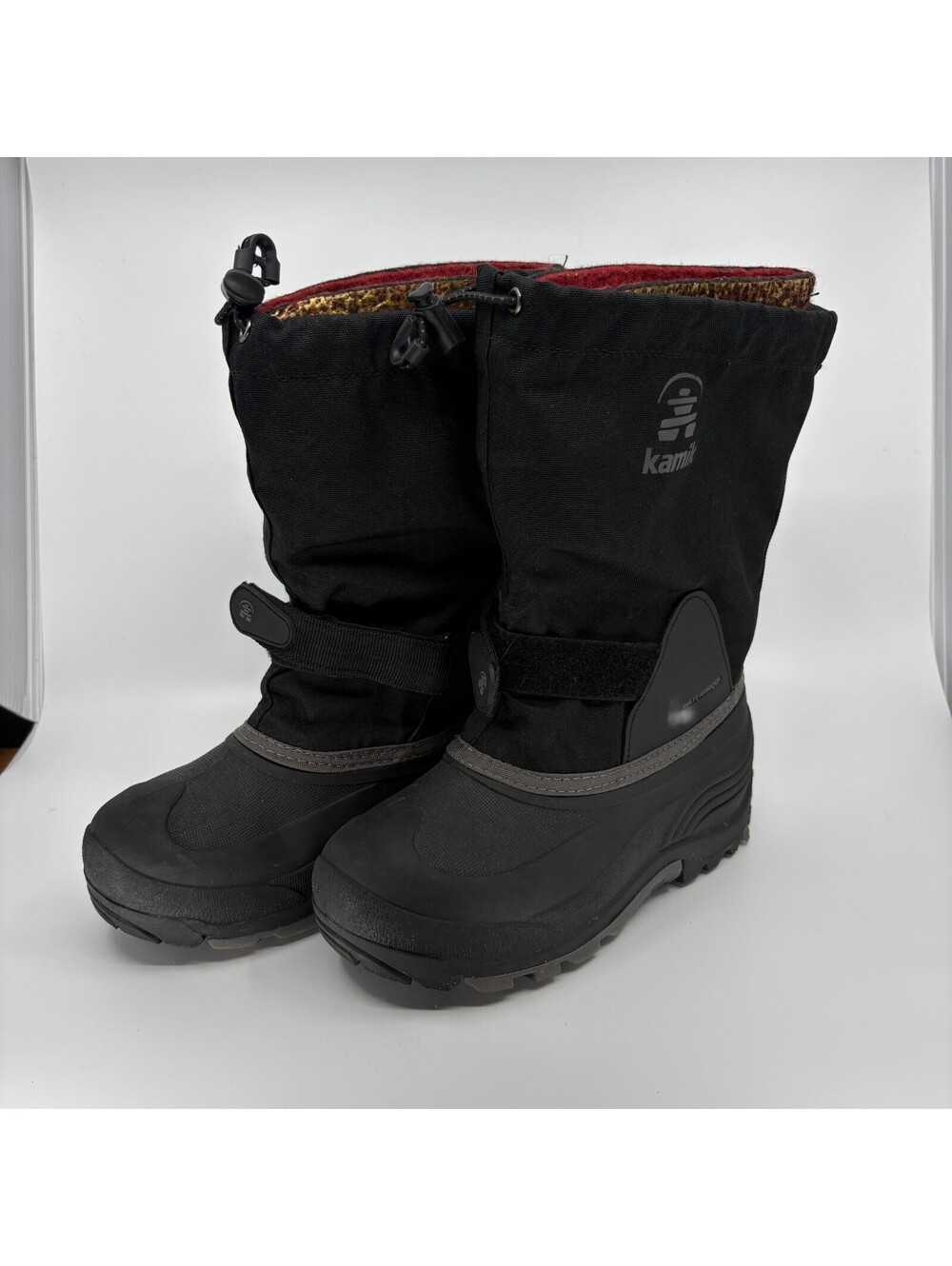Kamik Waterproof Winter Snow Boots Black Red Lined Size 5 Drawstring Strap